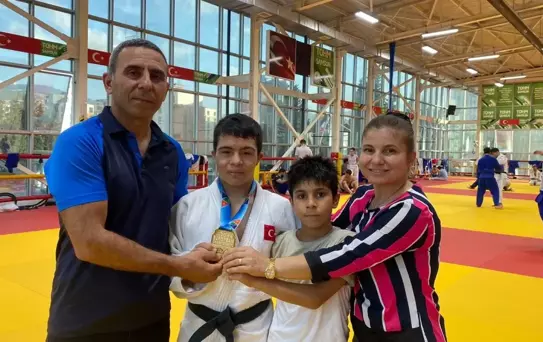 Ahmet Eymen Danacı Avrupa Şampiyonu Oldu